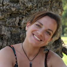 <em>lura b.</em>